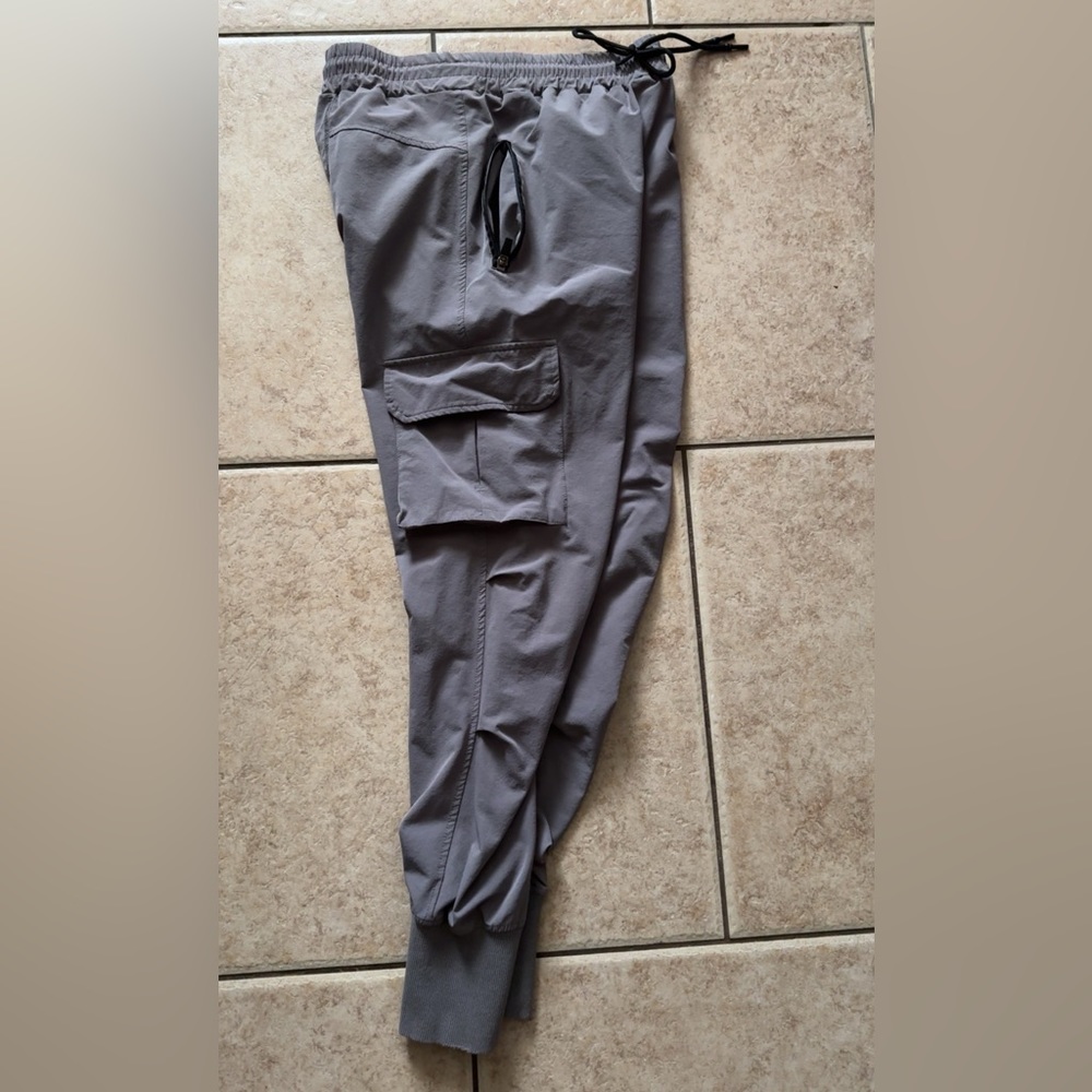 SurenowMensRunningWorkoutAthleticLightweightThinQuickDryTaperedHikingSportsPants